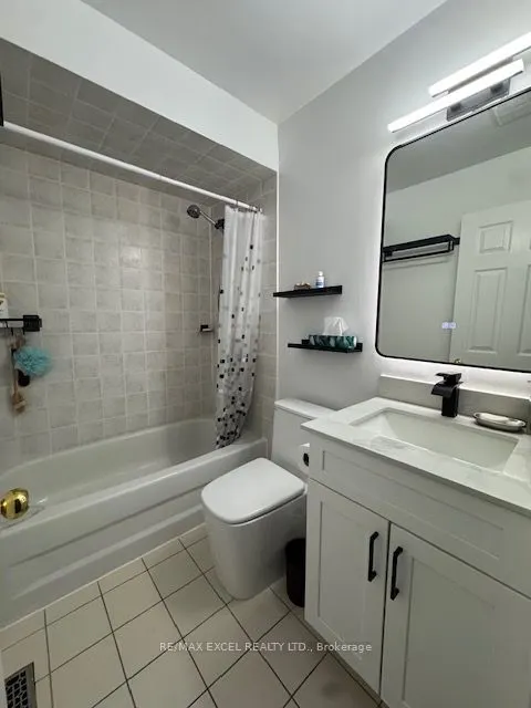121 Pond Drive, #121