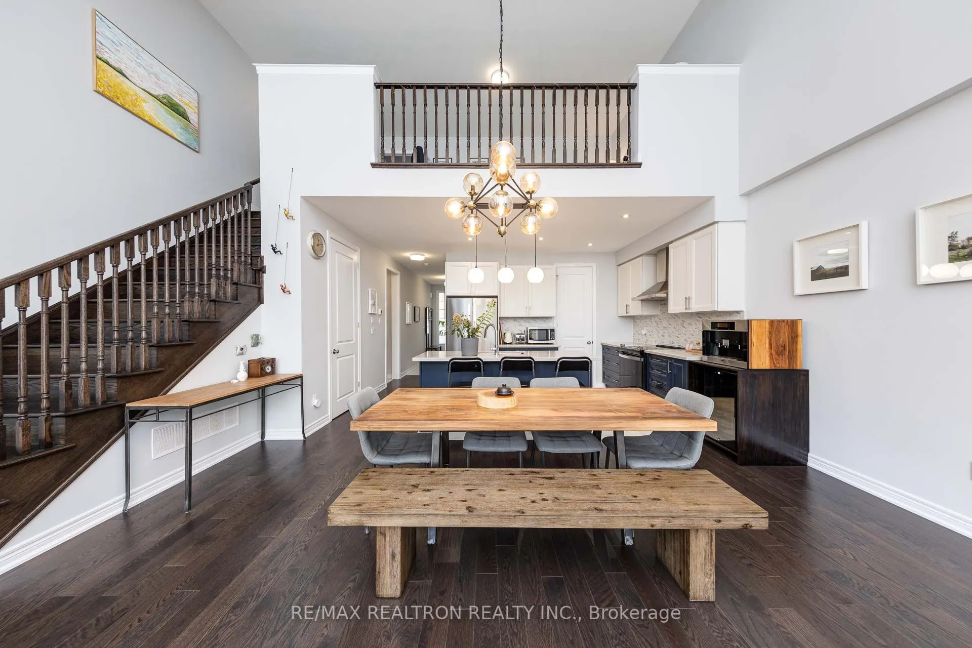 11 Howard Williams Court