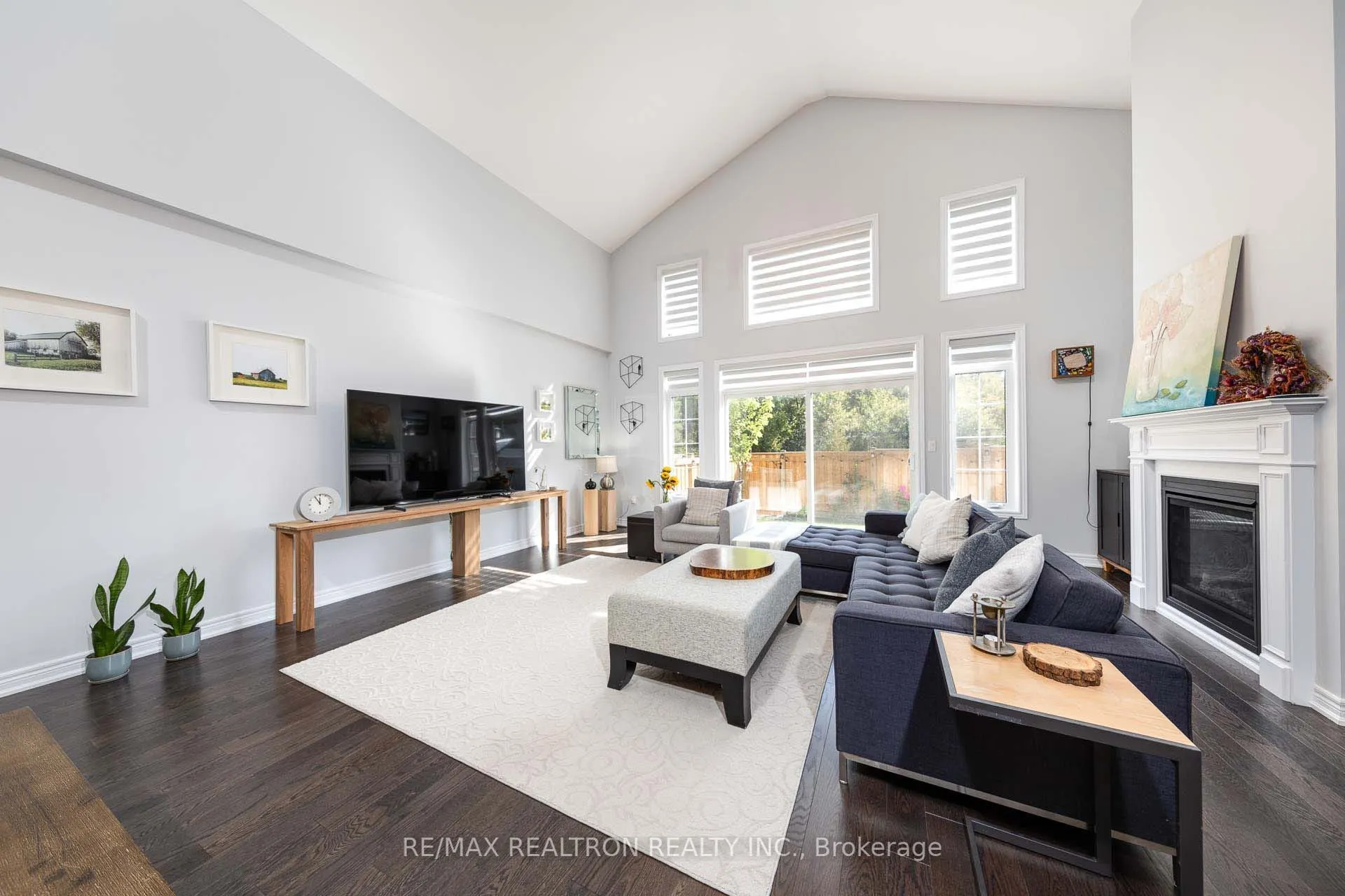 11 Howard Williams Court