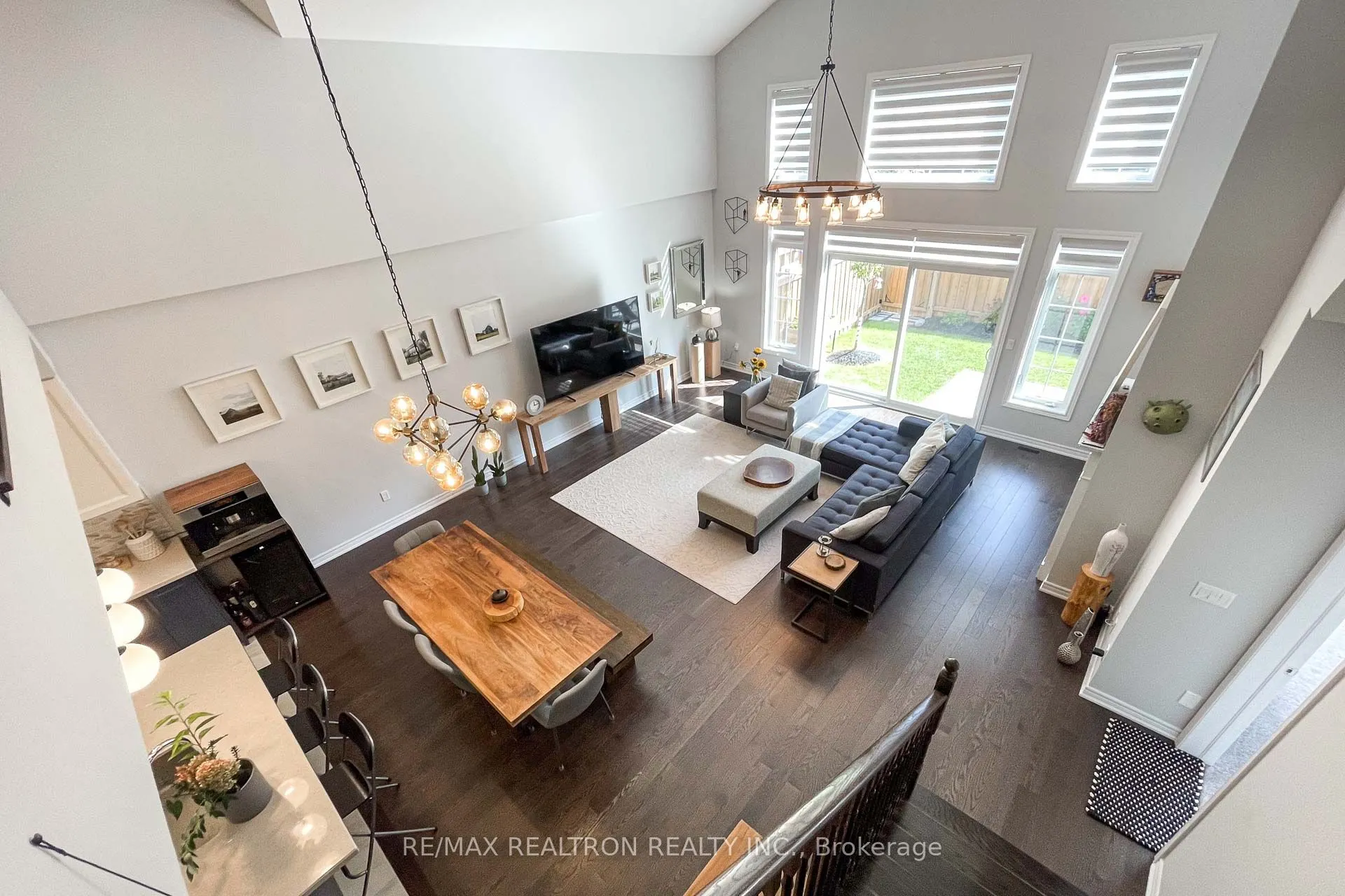11 Howard Williams Court
