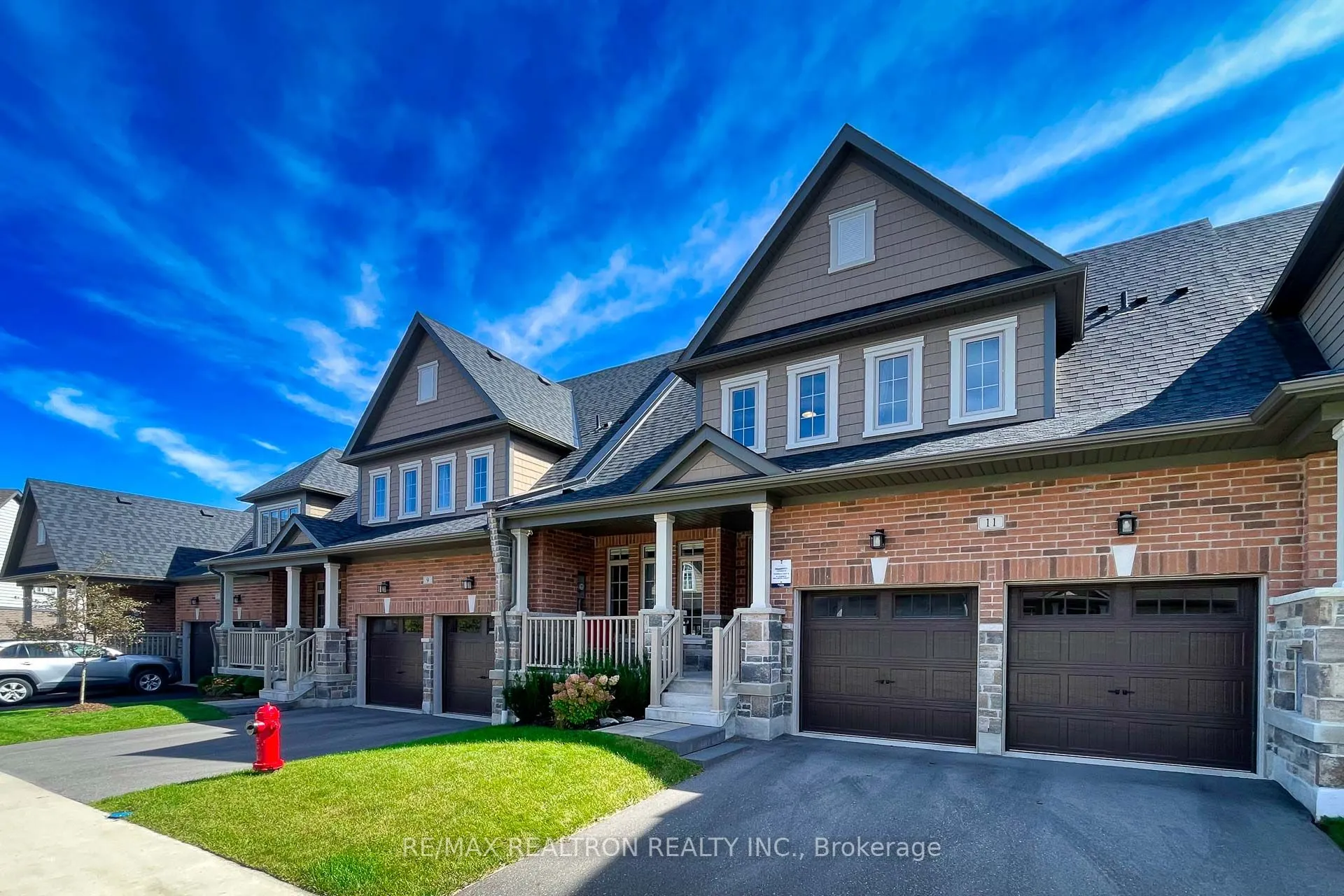 11 Howard Williams Court