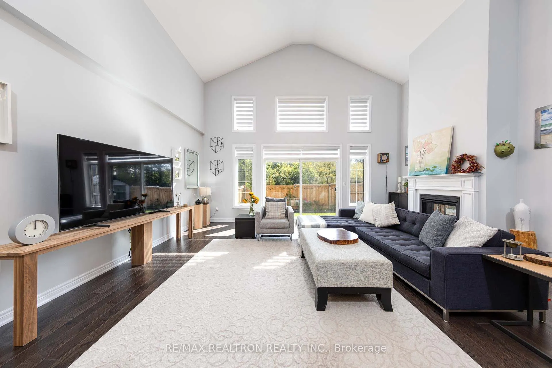 11 Howard Williams Court