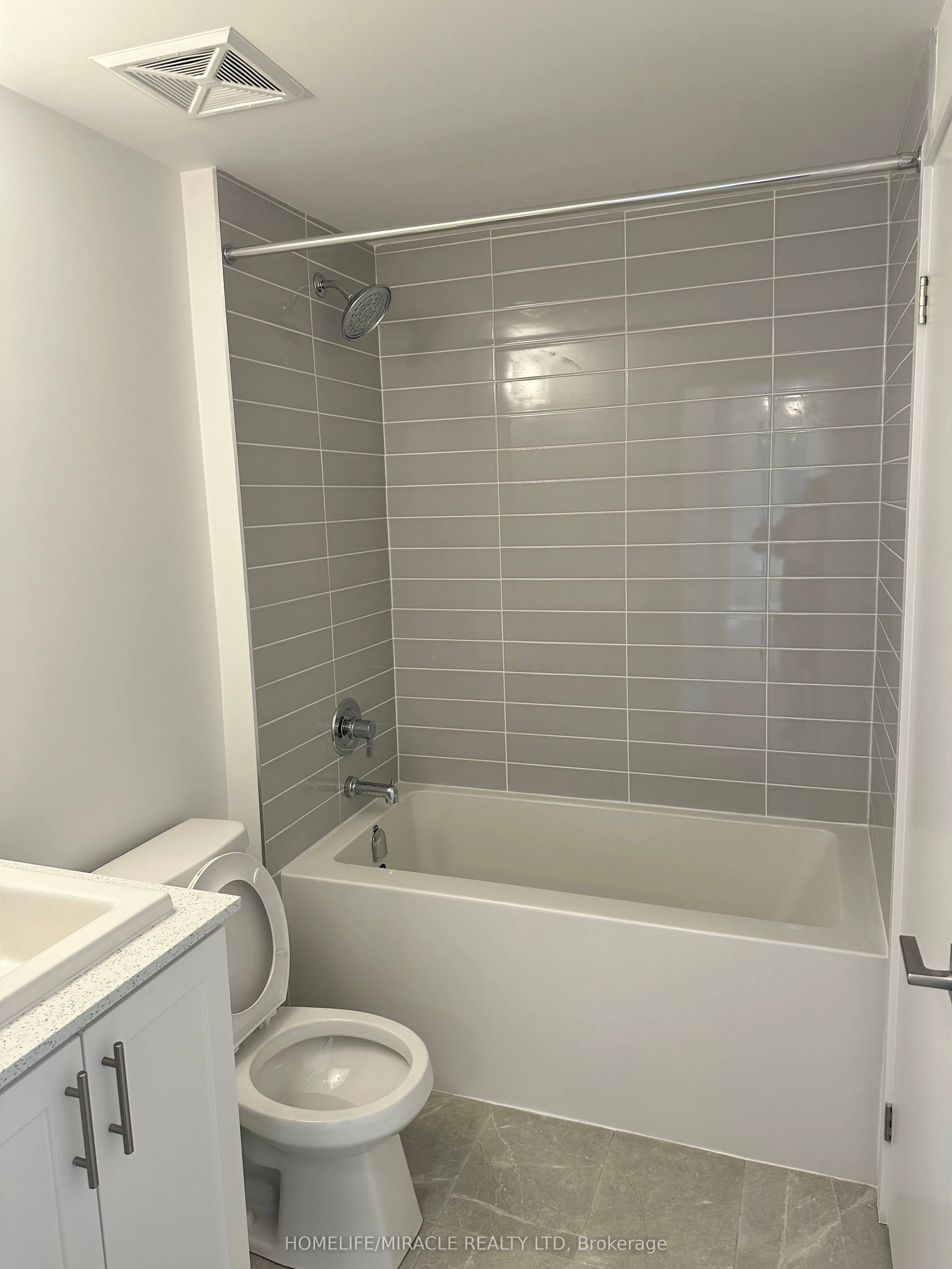 26 Lytham Green Circle S, #13