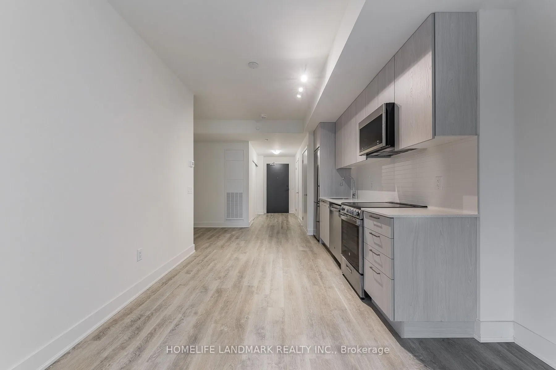 185 Deerfield Road, #223