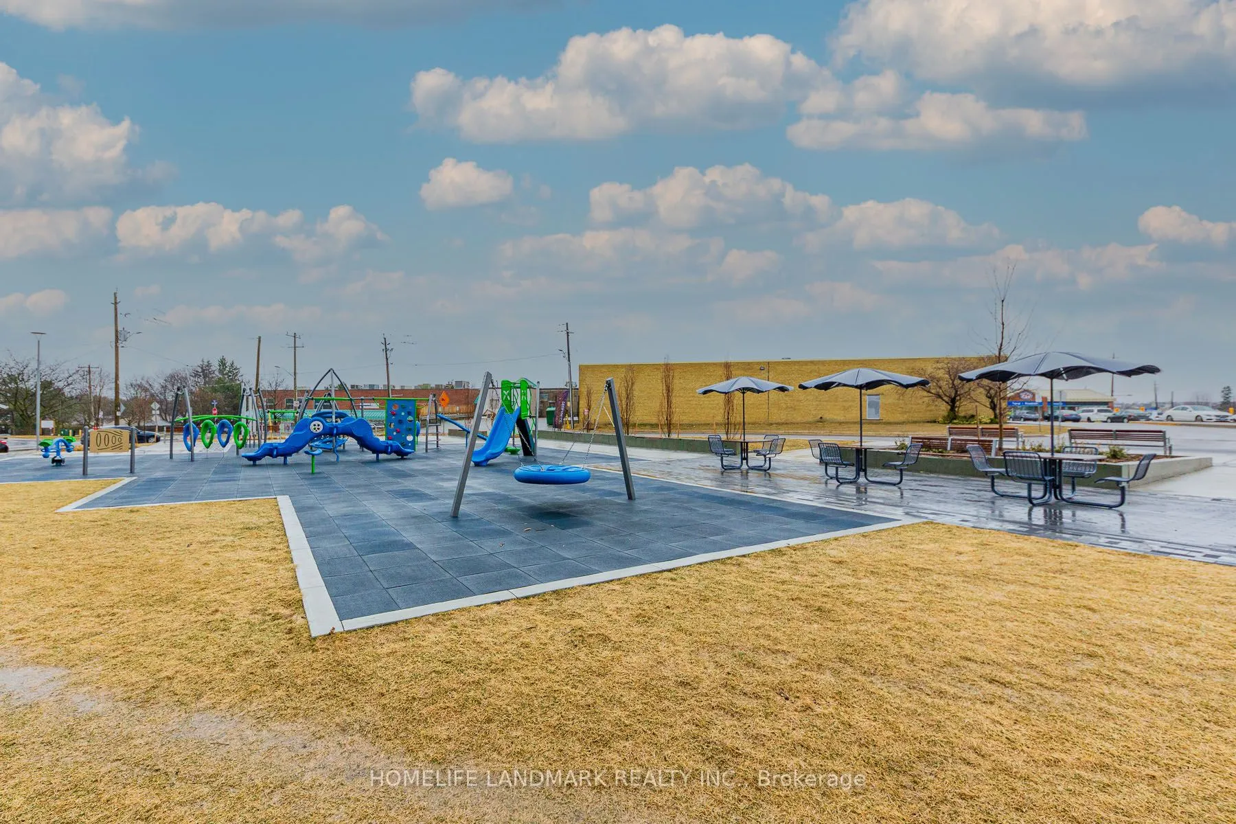 185 Deerfield Road, #223