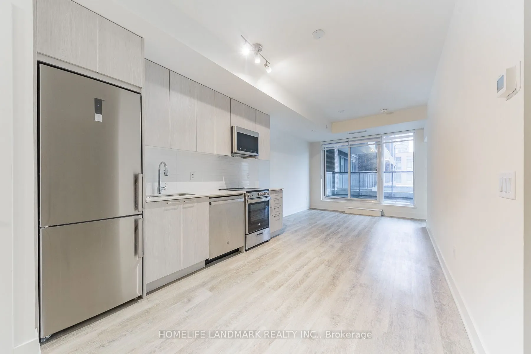 185 Deerfield Road, #223