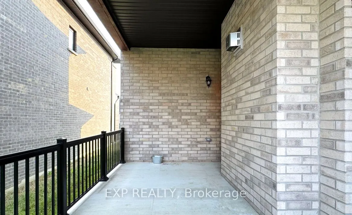 38 Deanna Court