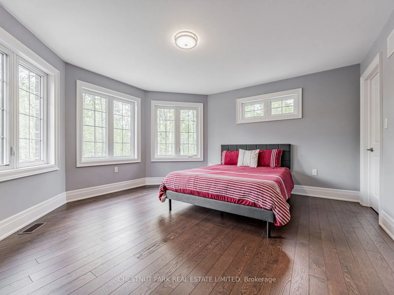 1185 Shoreview Drive