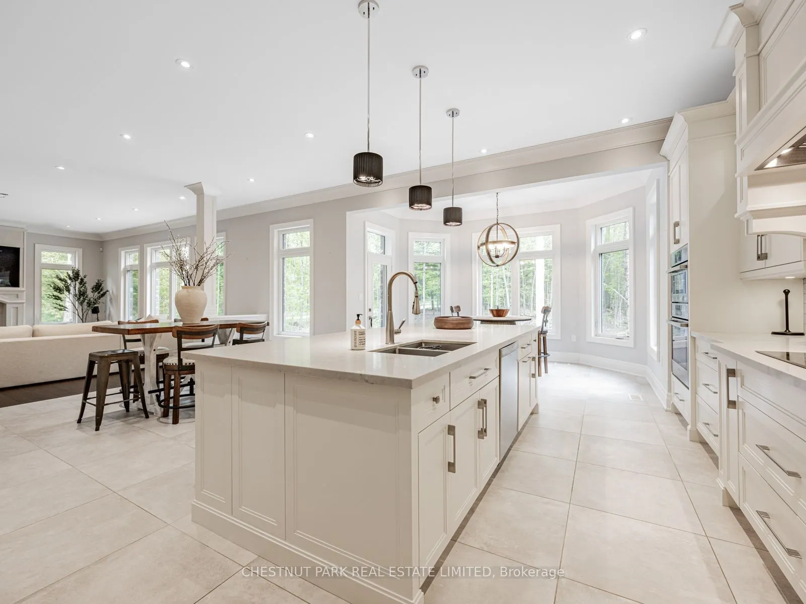 1185 Shoreview Drive