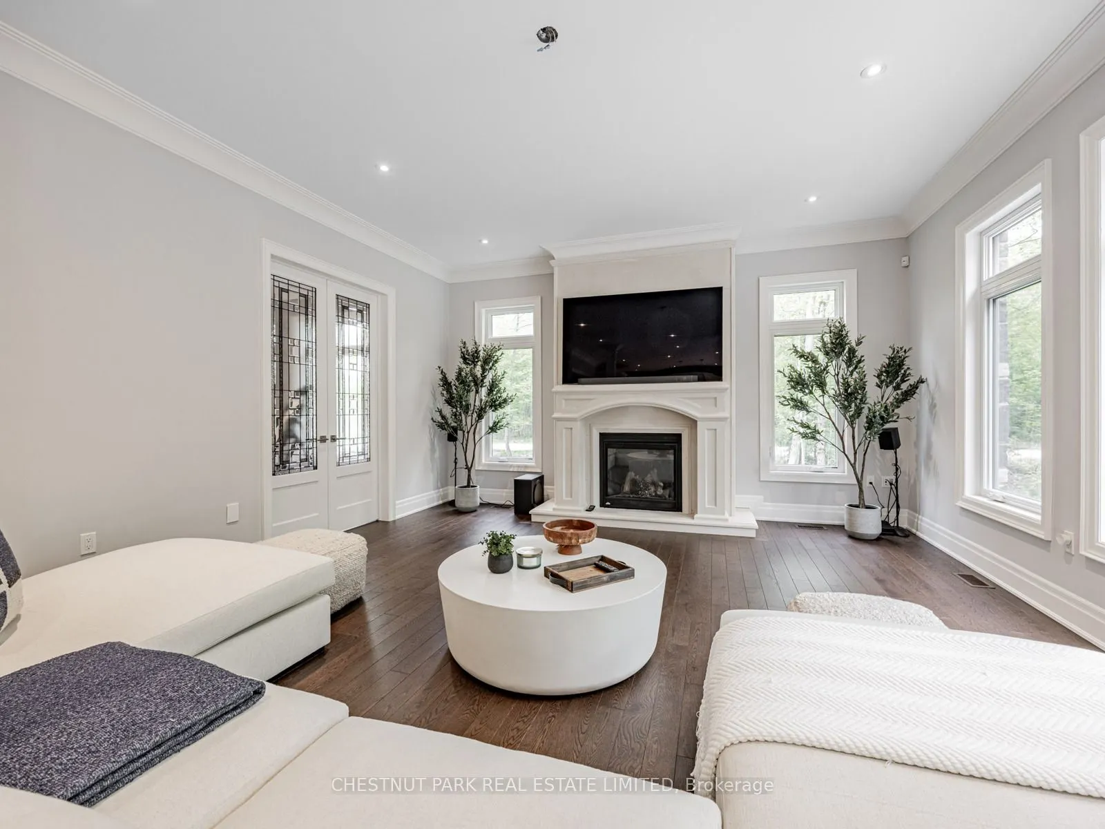 1185 Shoreview Drive