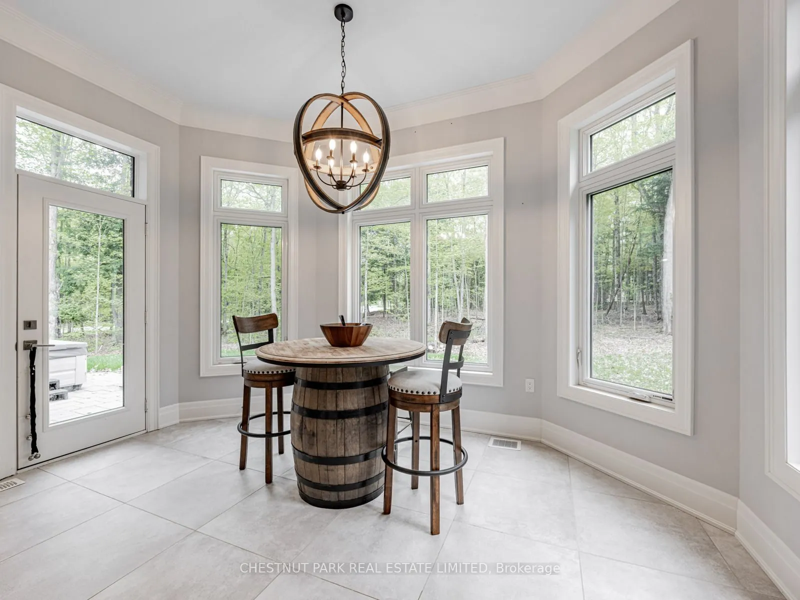 1185 Shoreview Drive