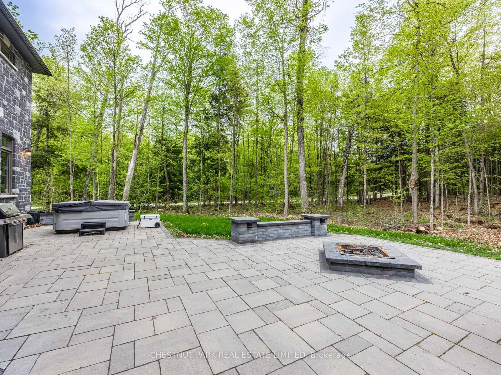 1185 Shoreview Drive