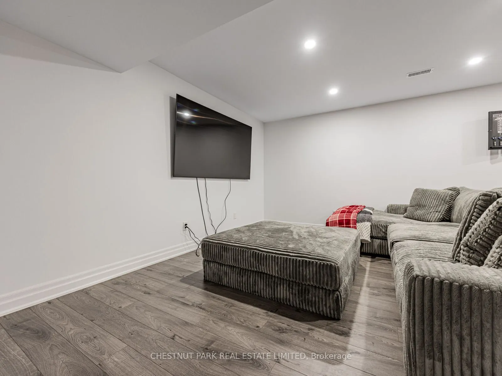 1185 Shoreview Drive