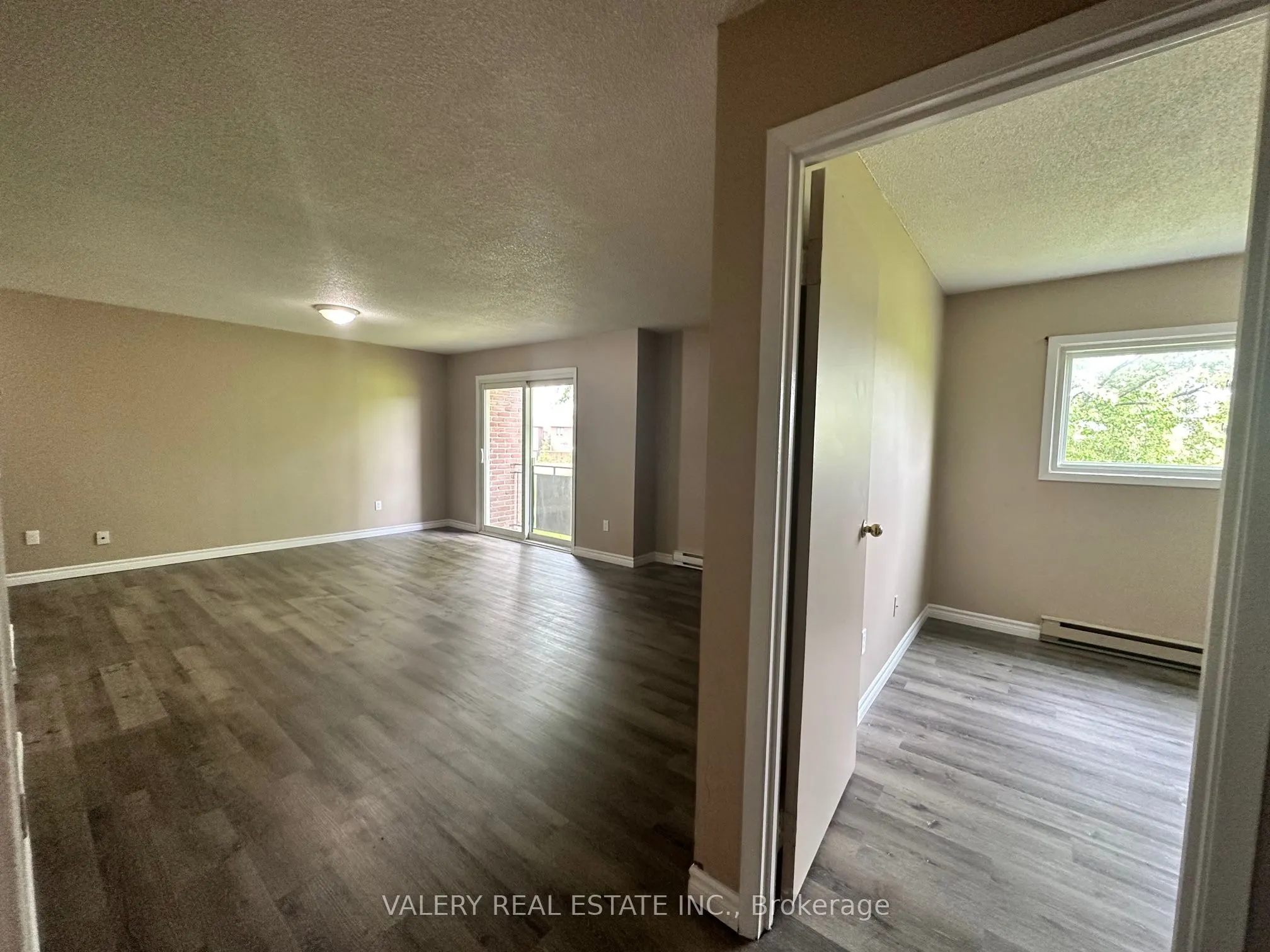 1 Lowndes Avenue, #12