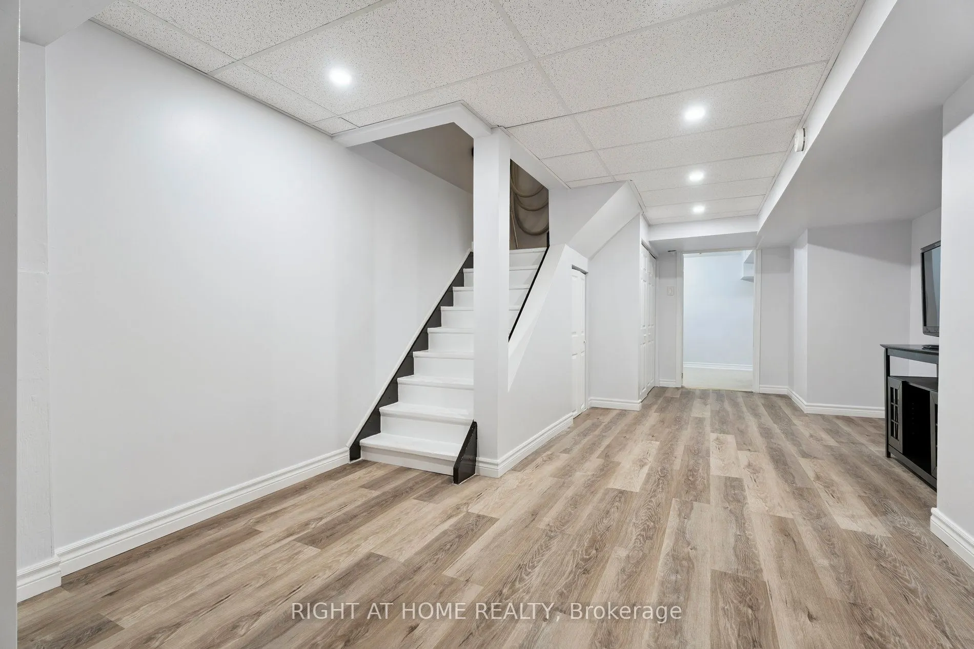 56 Sunbird Boulevard