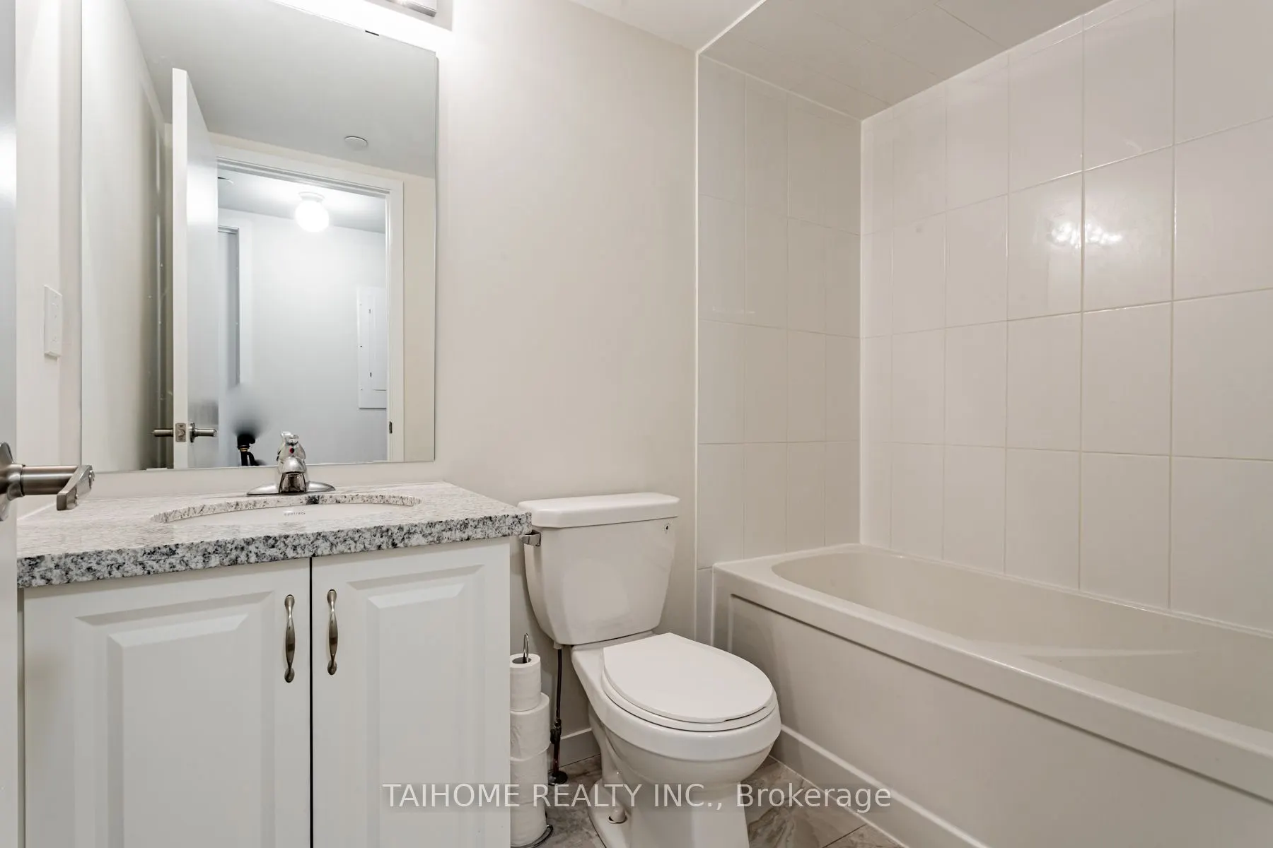 400 Alex Gardner Circle, #74