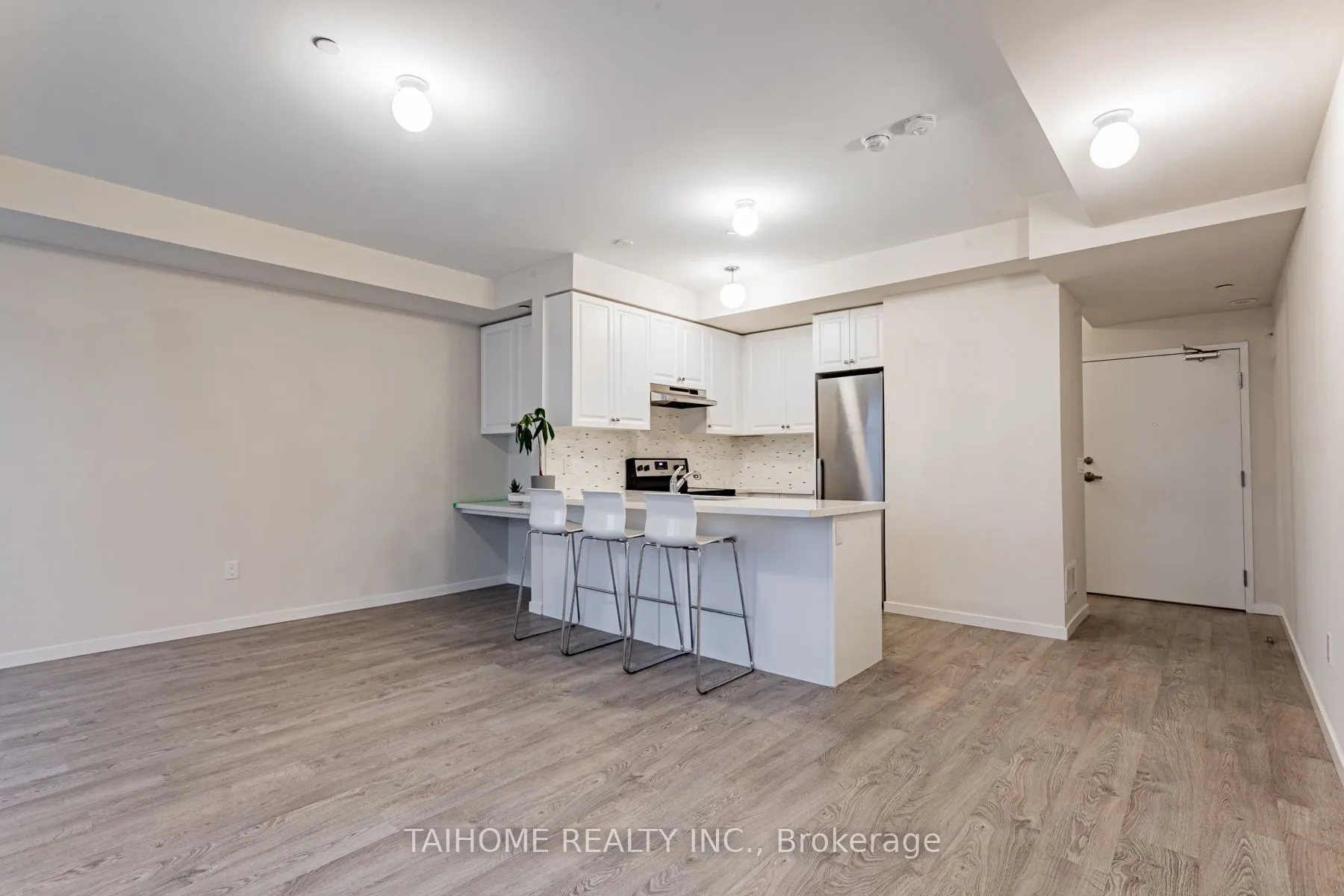 400 Alex Gardner Circle, #74