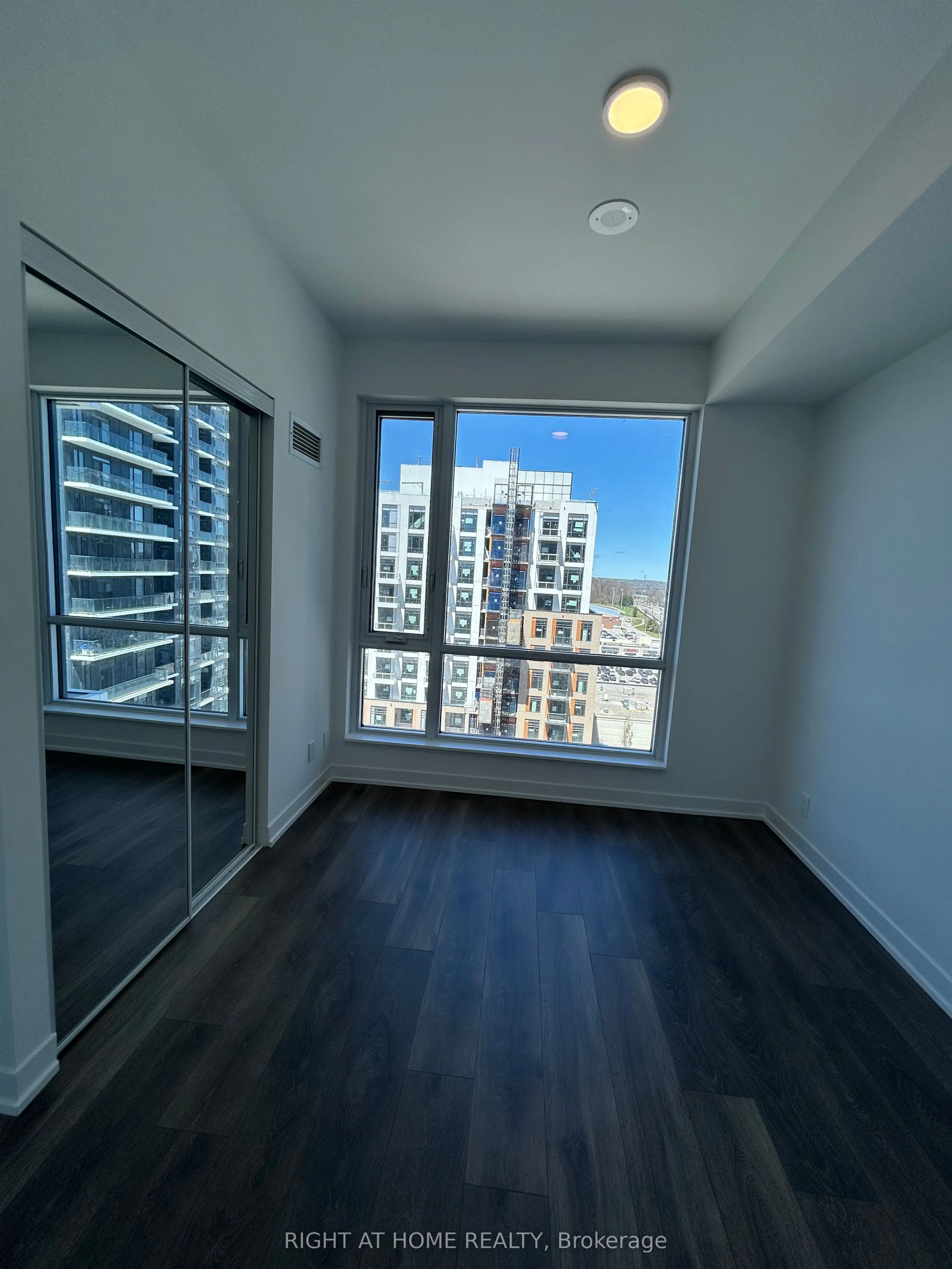 7950 Bathurst Street, #1023