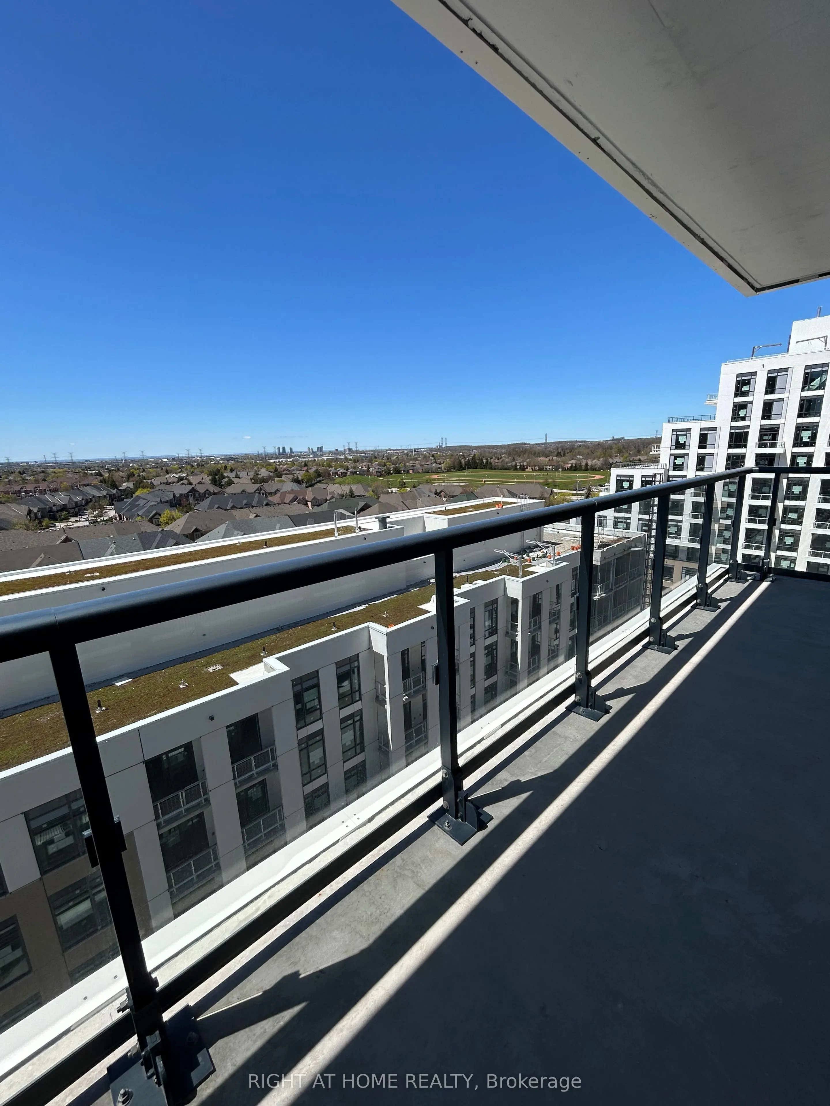 7950 Bathurst Street, #1023