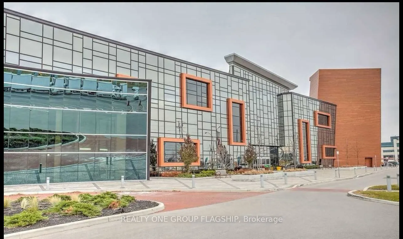7250 Keele Street, #330