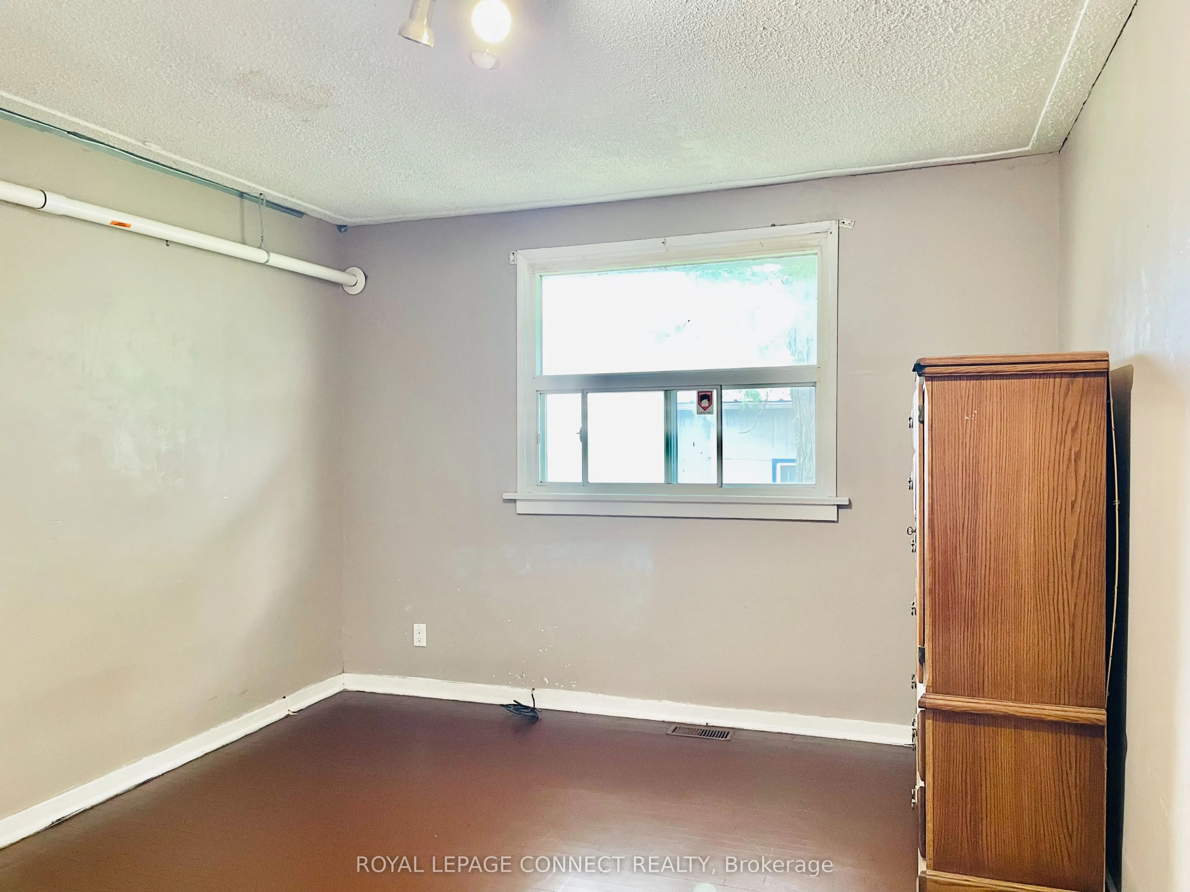 19470 Dufferin Street, #3
