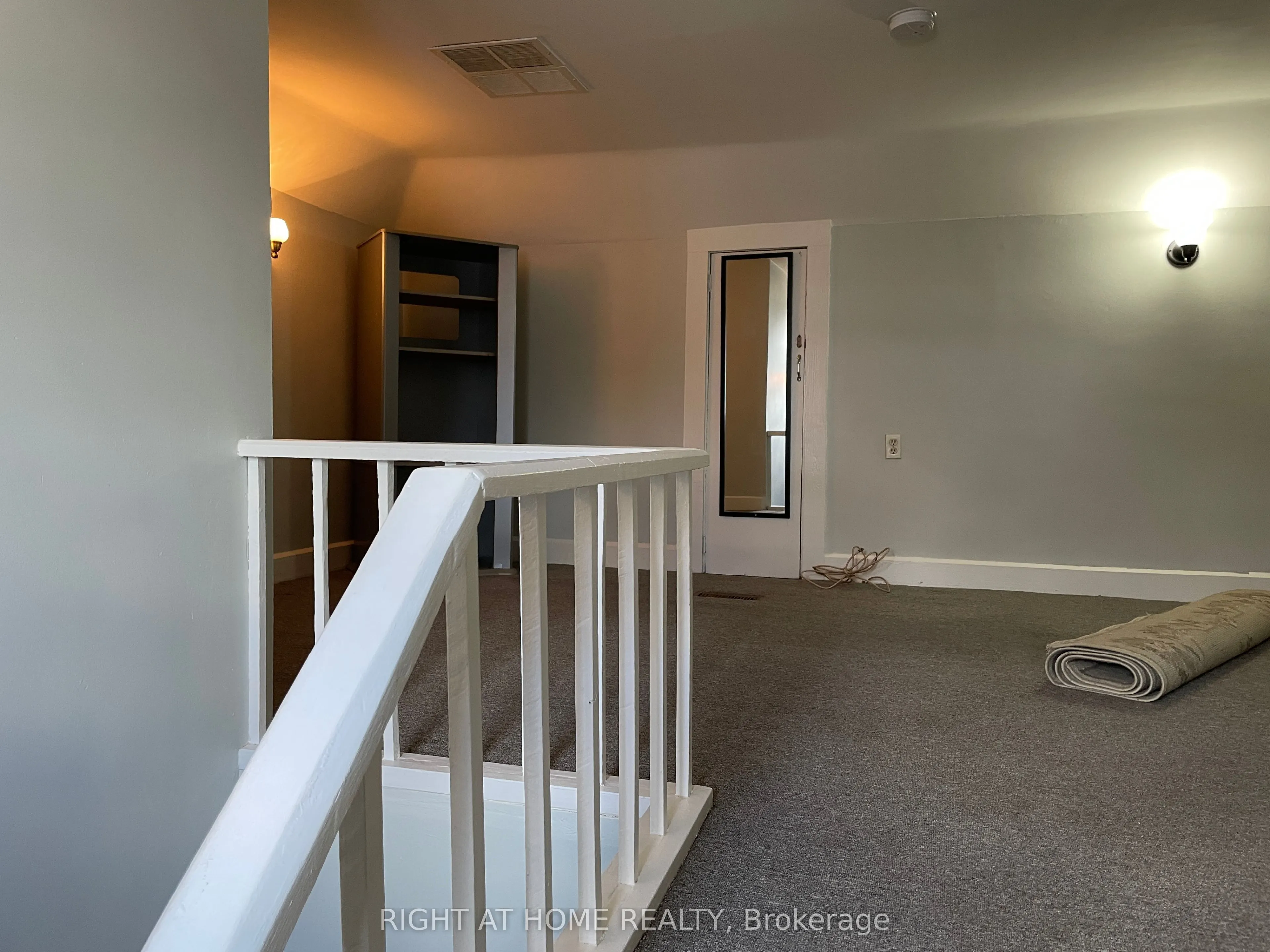 170 Main Street N