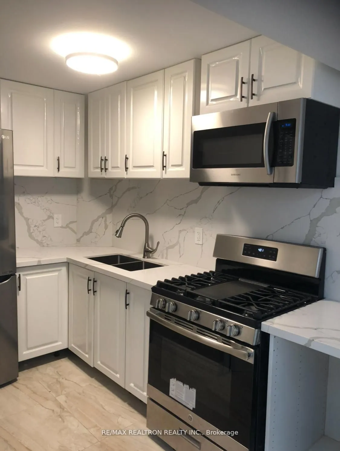 366 Waratah Avenue, #BSMT