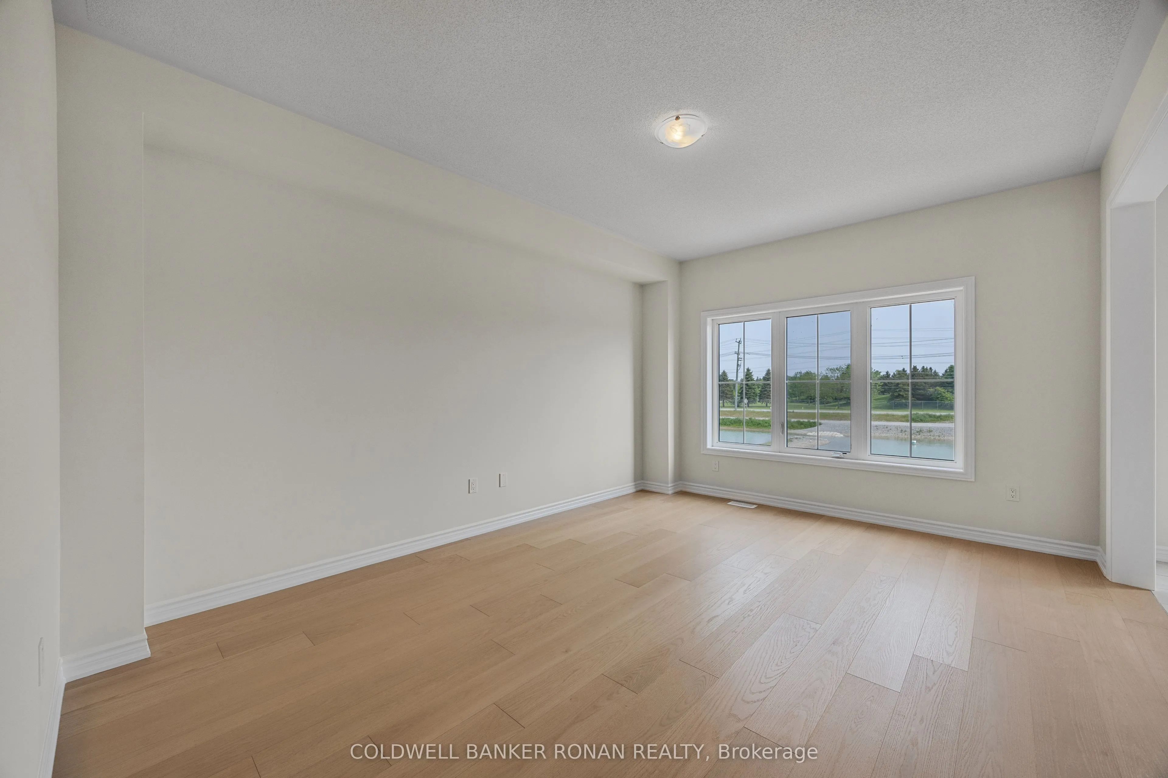 23 Fenn Crescent