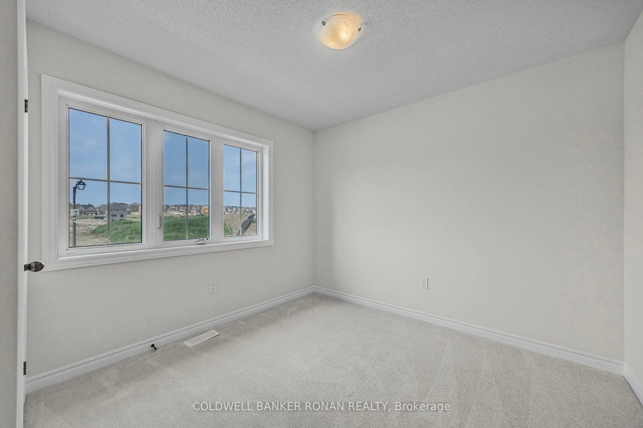 23 Fenn Crescent