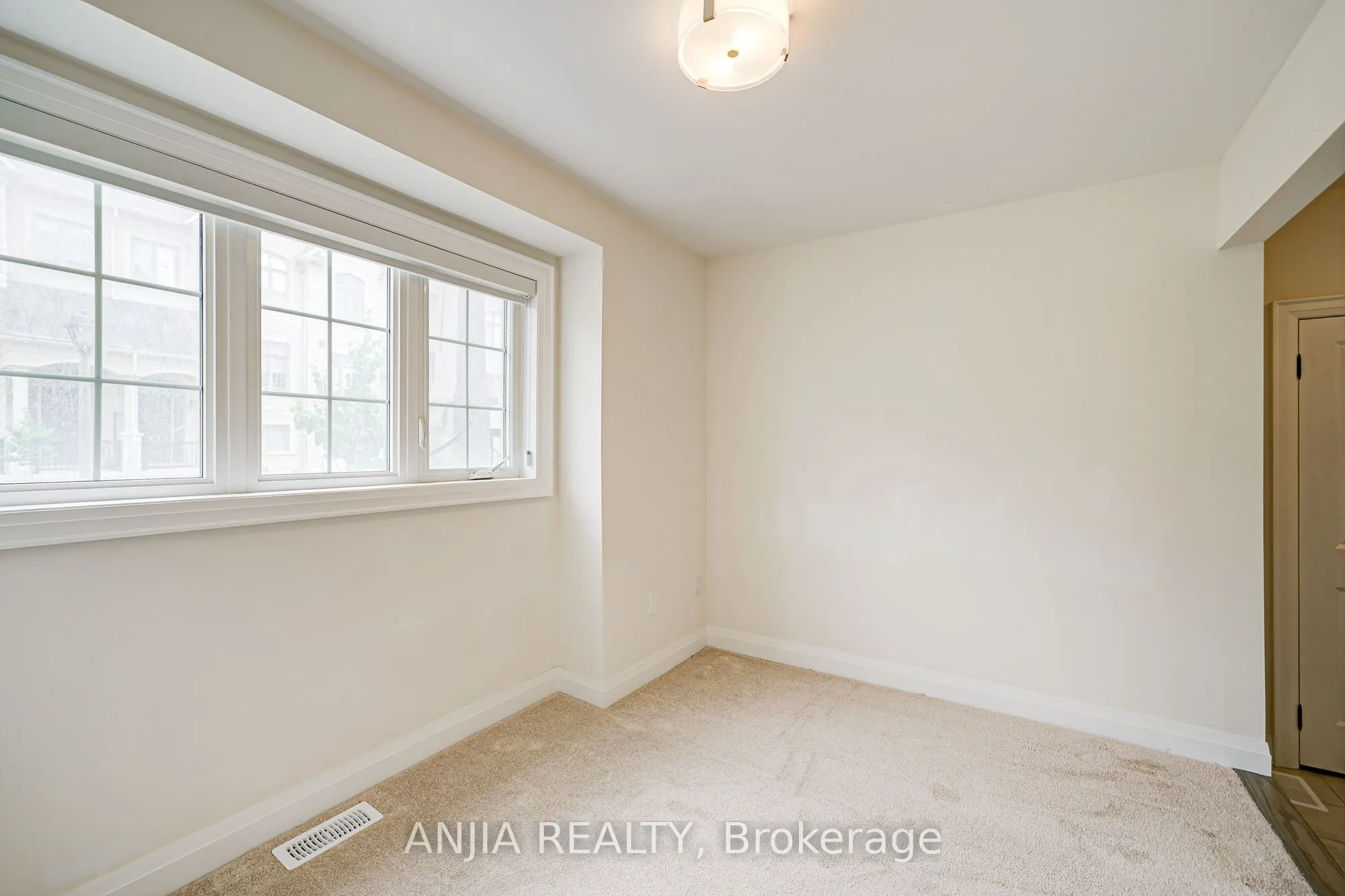 7 Bright Terrace Way