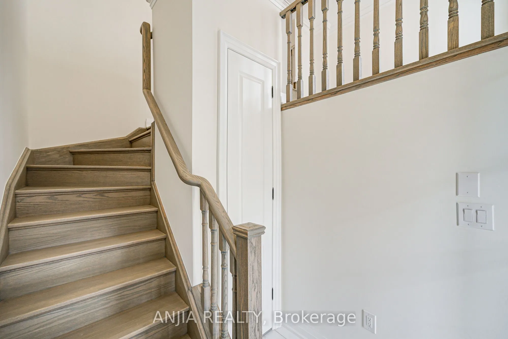 7 Bright Terrace Way