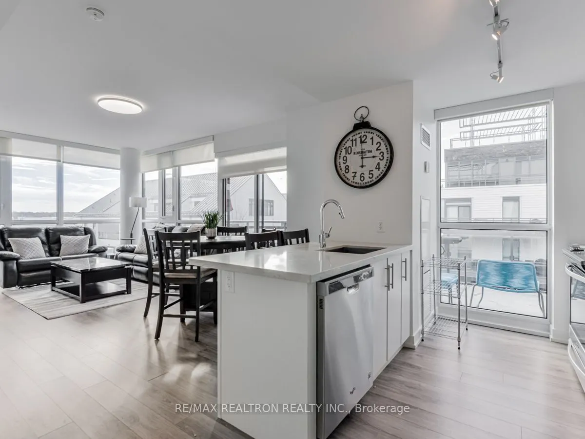 271 Sea Ray Avenue, #B318