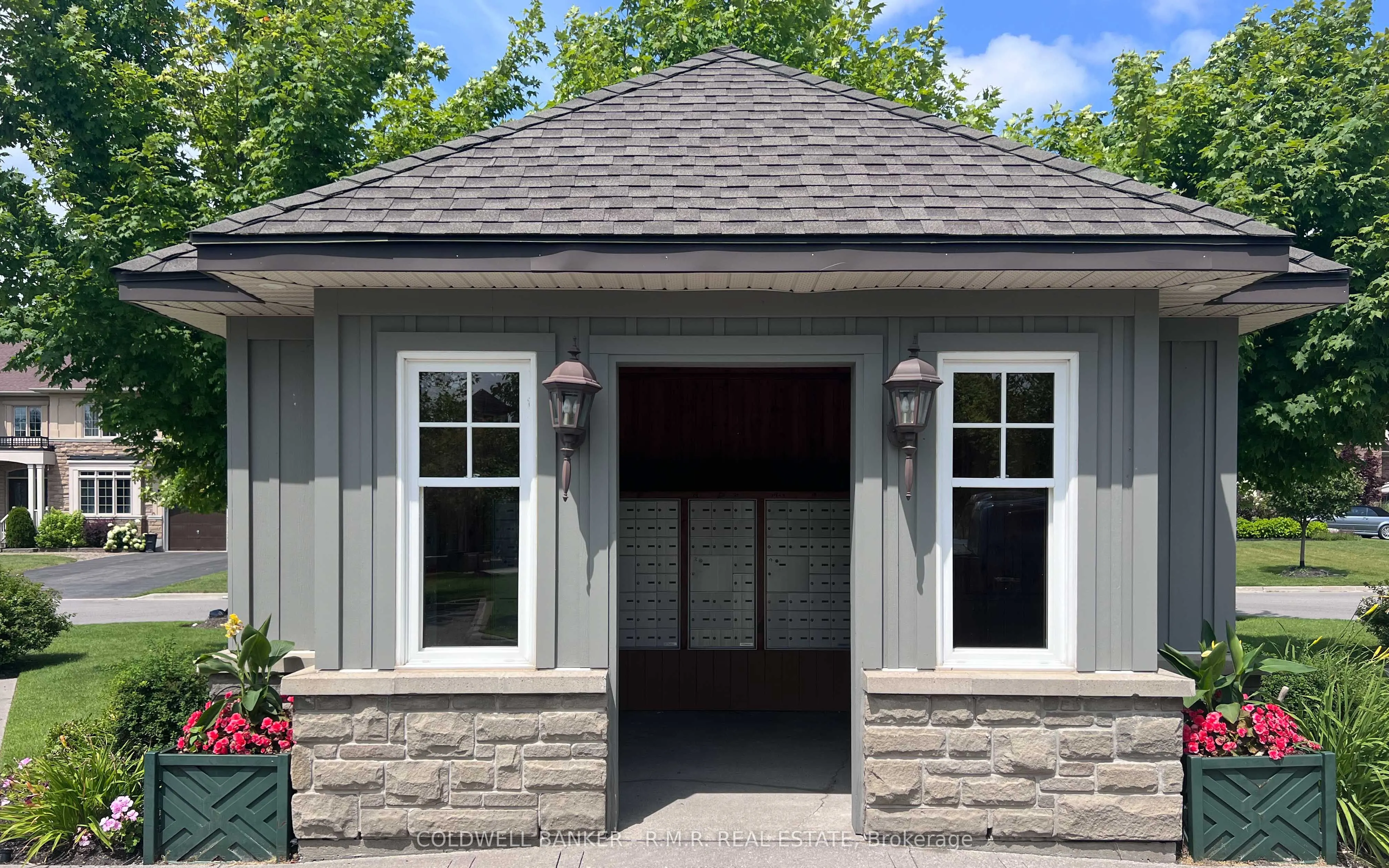 19 Forestgreen Drive