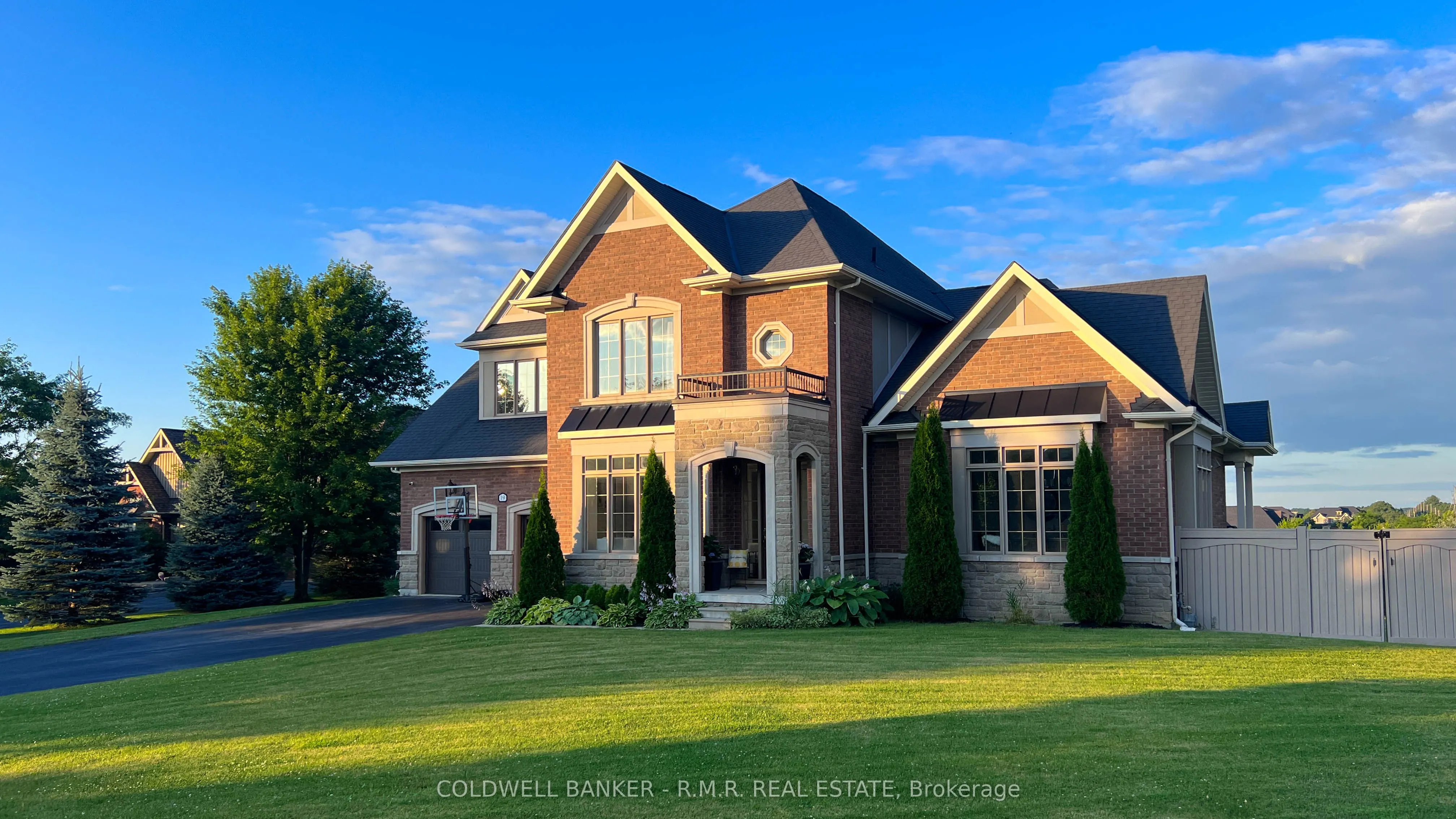 19 Forestgreen Drive