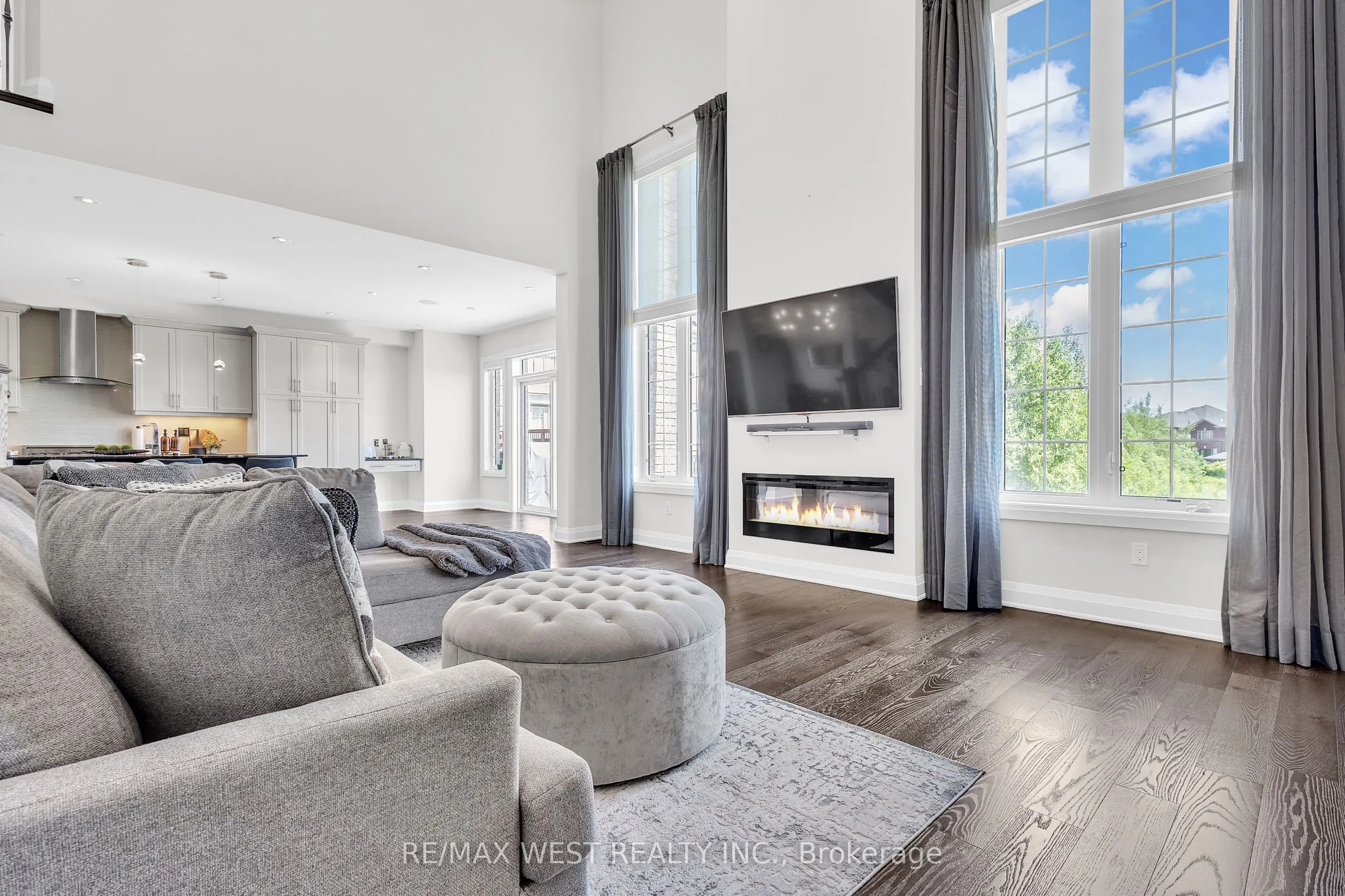 41 Pelee Avenue