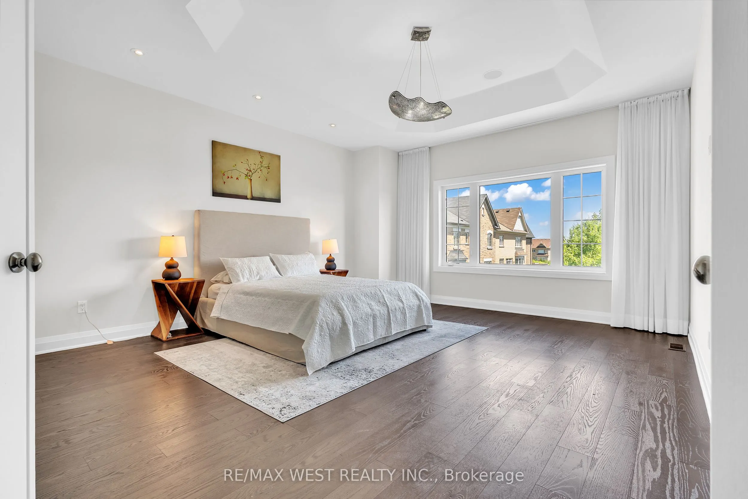 41 Pelee Avenue