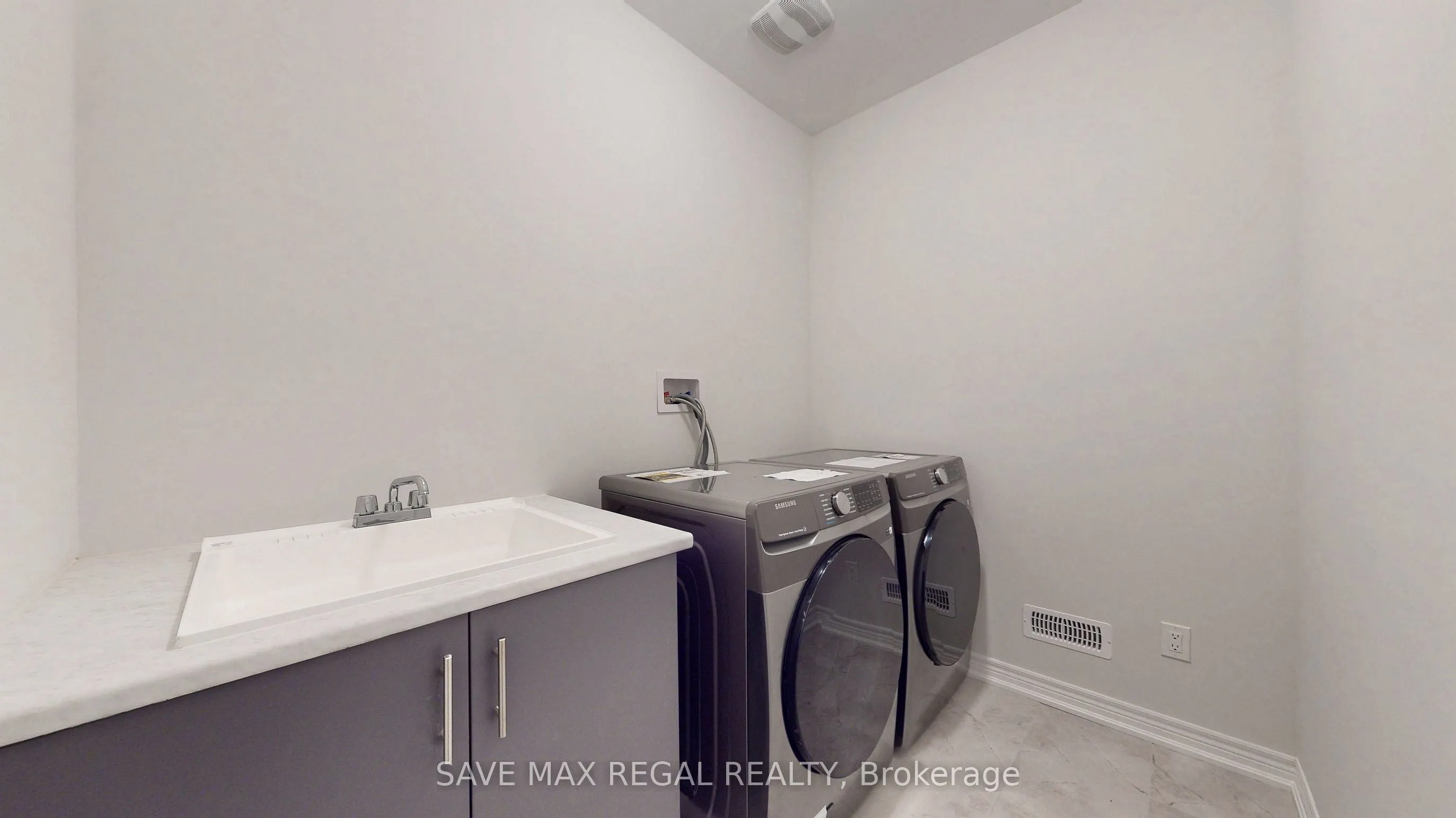 4 Rail Trail Court S