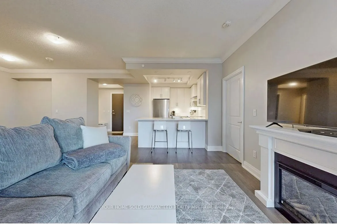 25 Baker Hill Boulevard #610