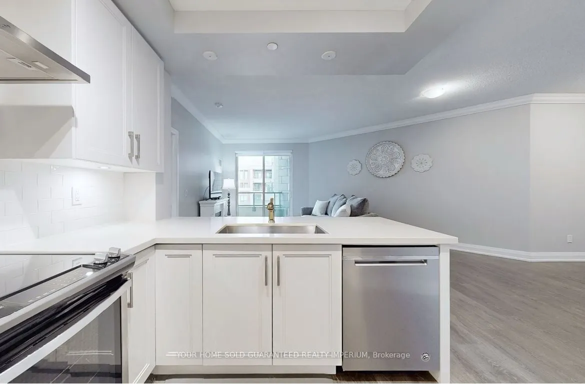 25 Baker Hill Boulevard #610