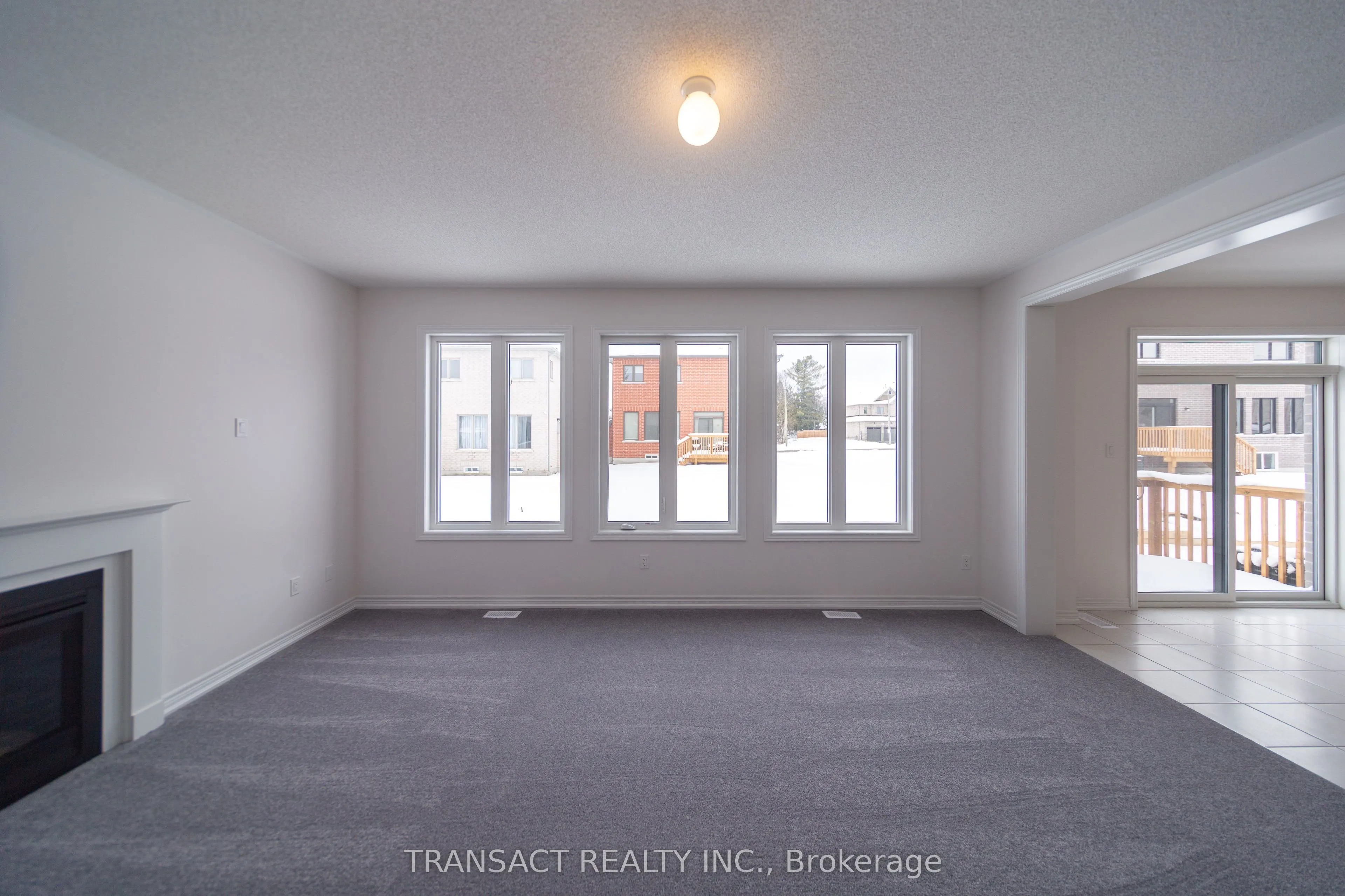 15 Baycroft Boulevard