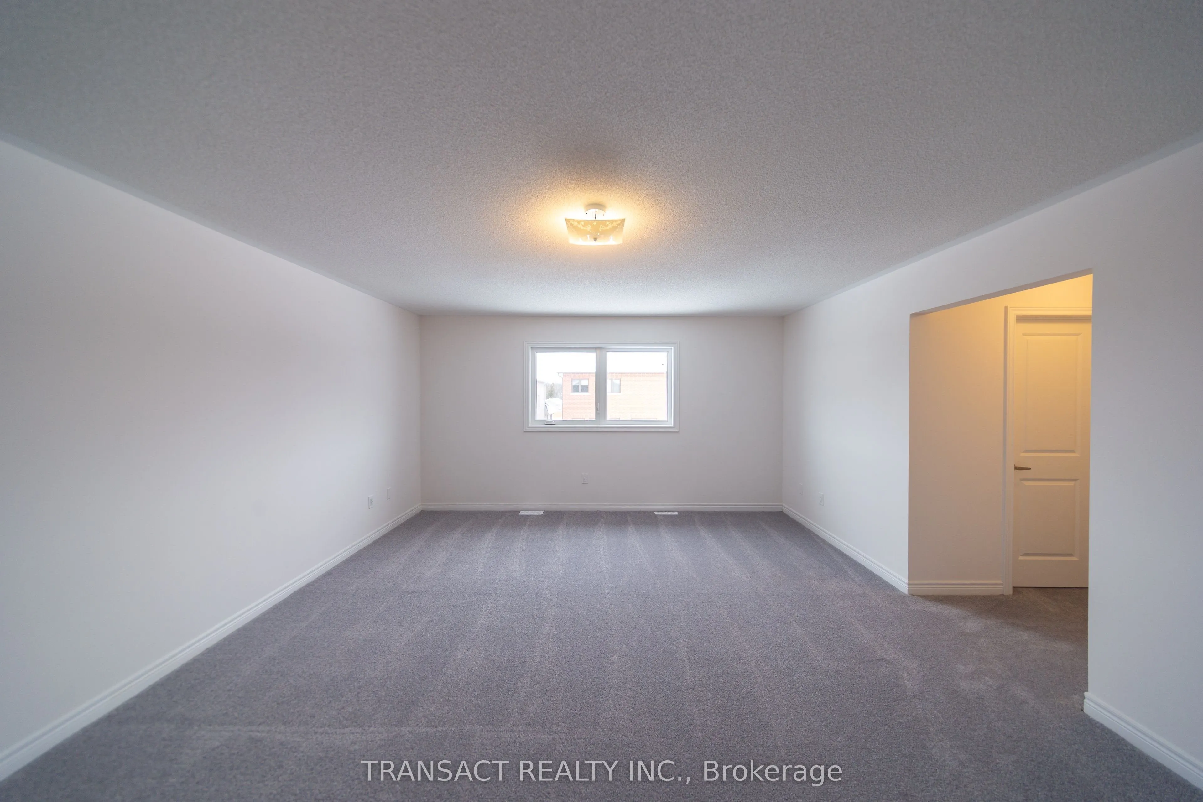15 Baycroft Boulevard