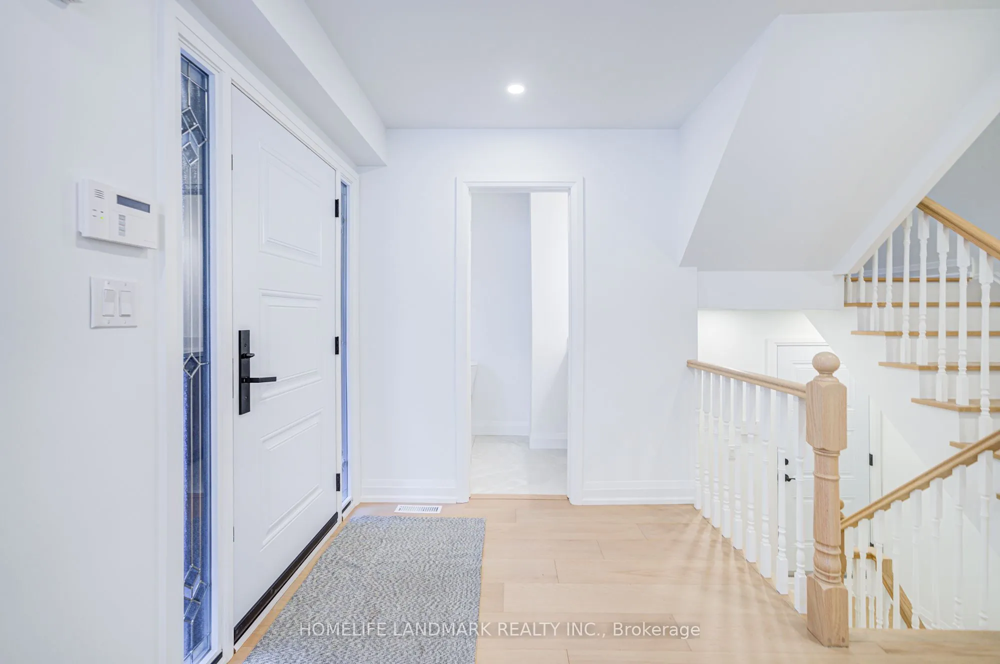 6 Eddy Green Court