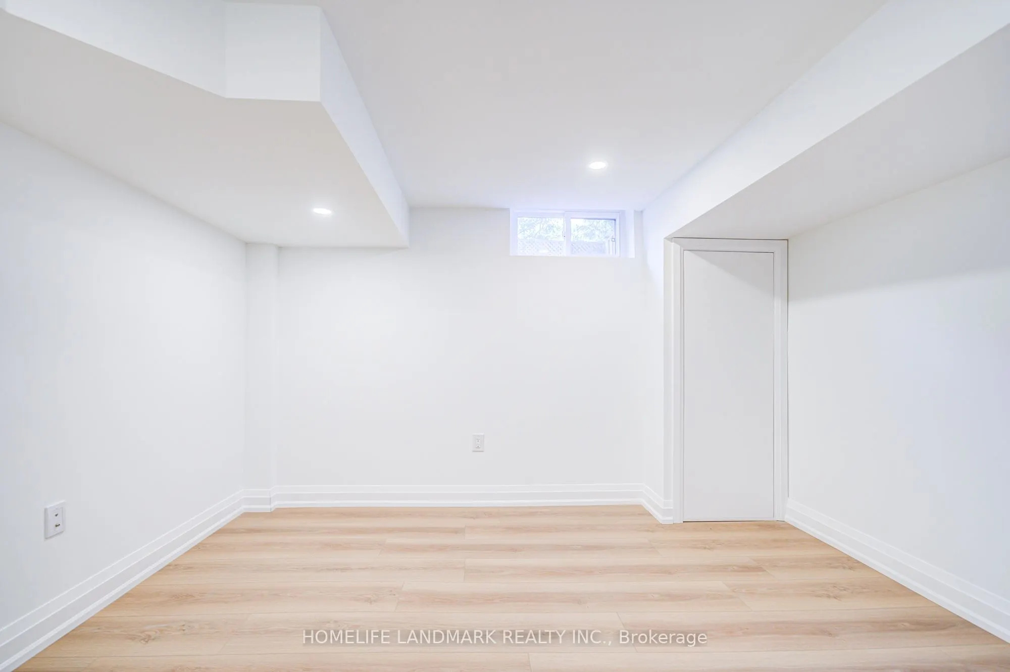 6 Eddy Green Court