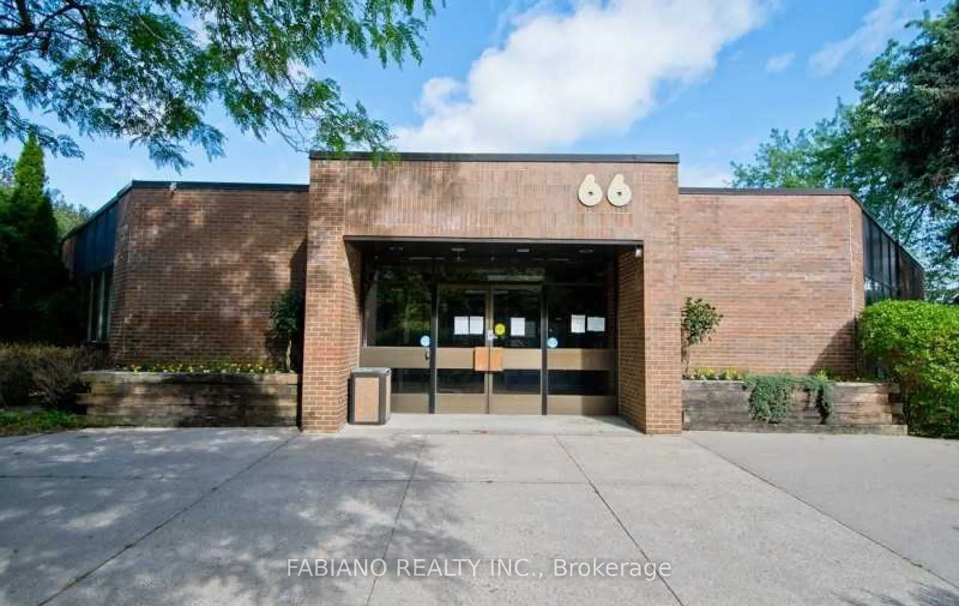 70 Baif Boulevard, #505