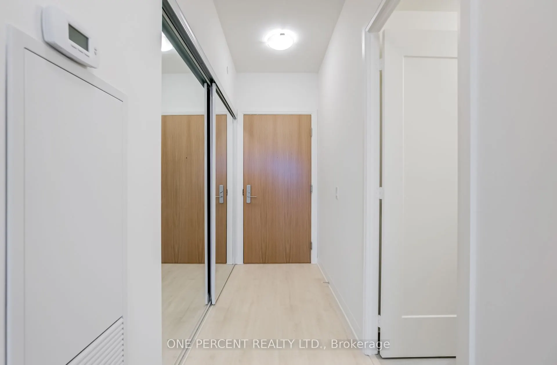 8960 Jane Street, #1910