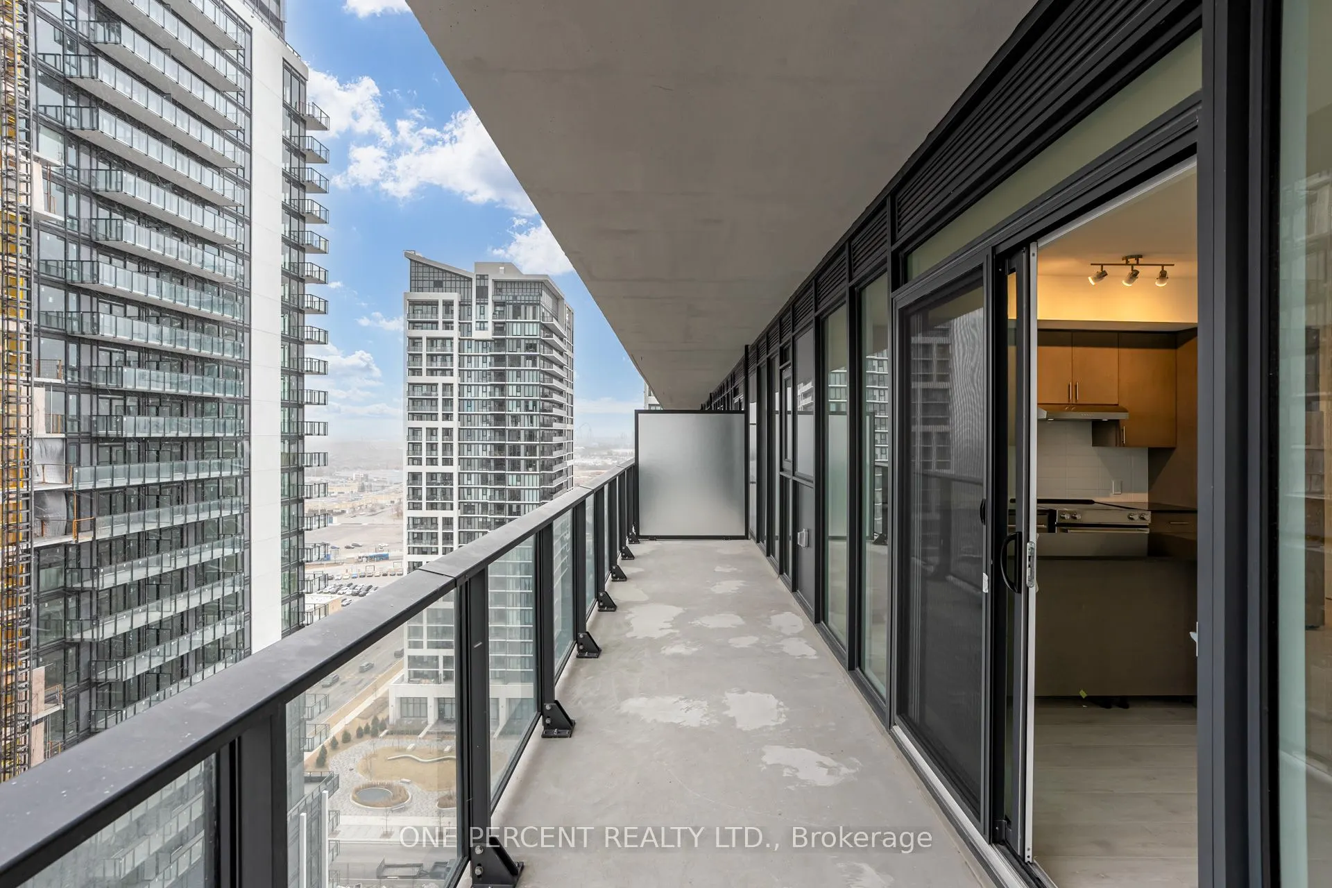 8960 Jane Street, #1910