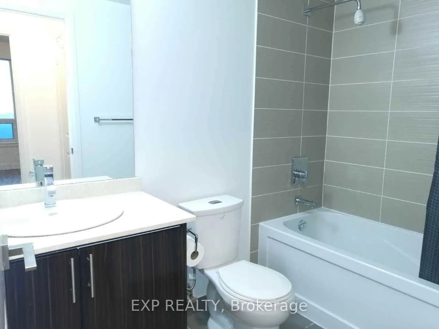 7171 Yonge Street, #1010