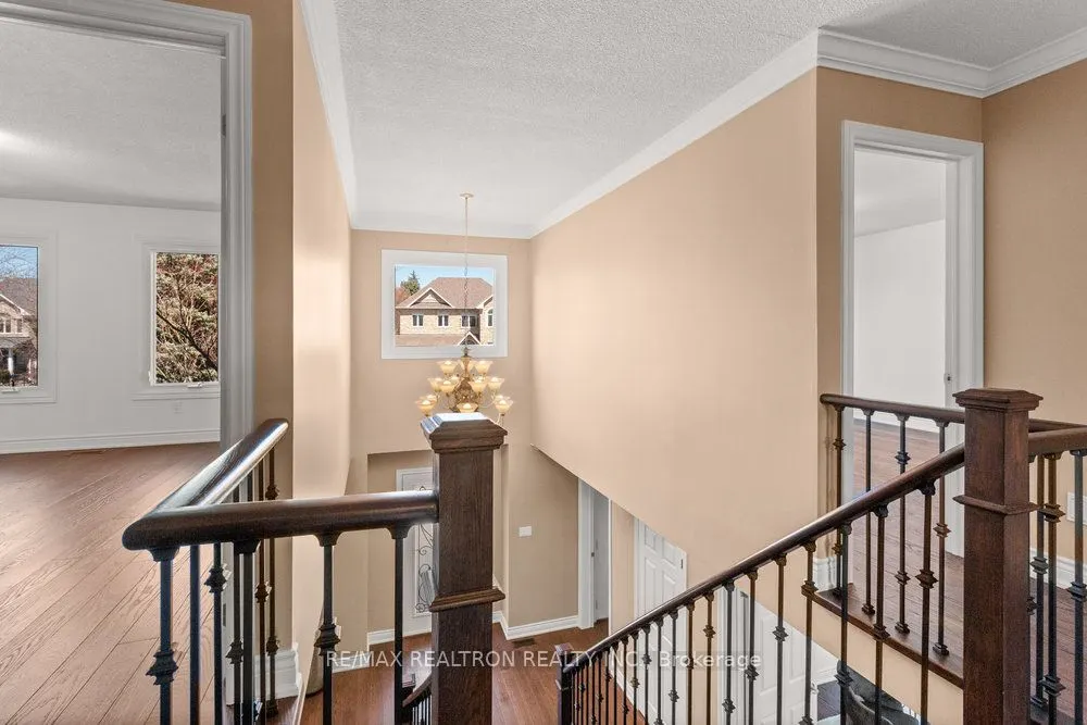 27 Ellsworth Avenue