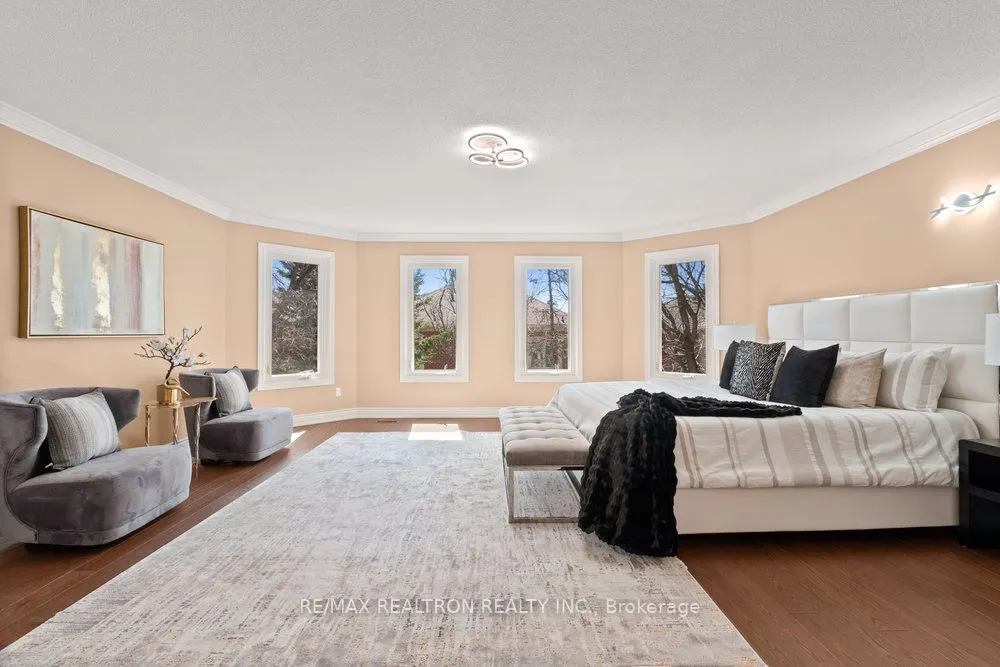 27 Ellsworth Avenue