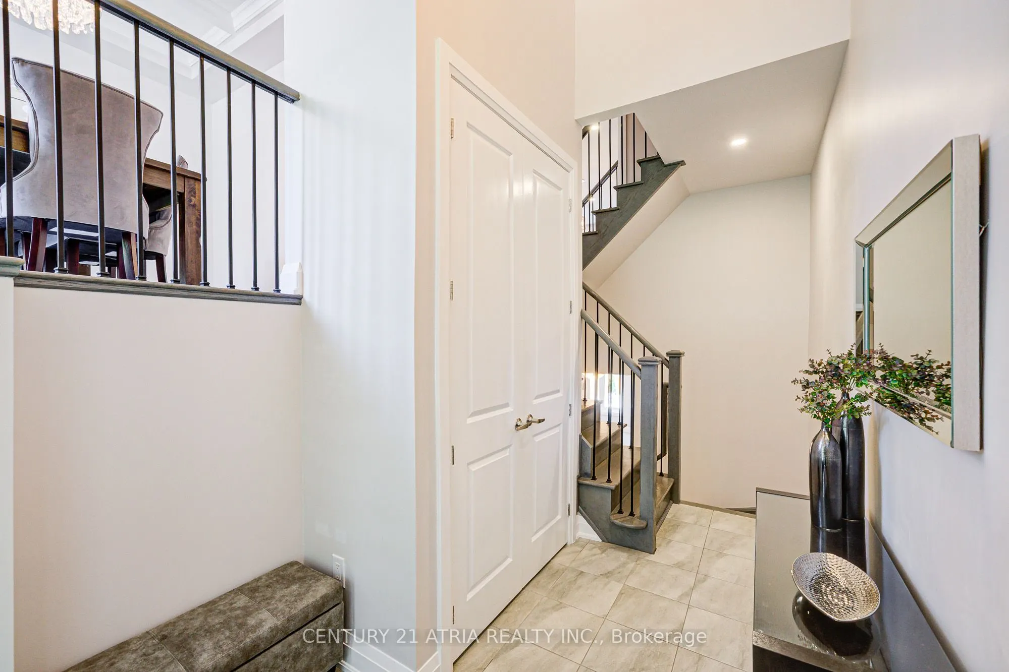 63 Duncombe Lane
